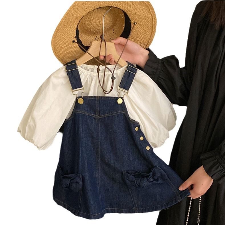 Abbigliamento per bambini 2024 primavera ed estate nuovo temperamento per ragazze camicia a maniche a lanterna fiocco denim gonna bretelle set_voghion.com