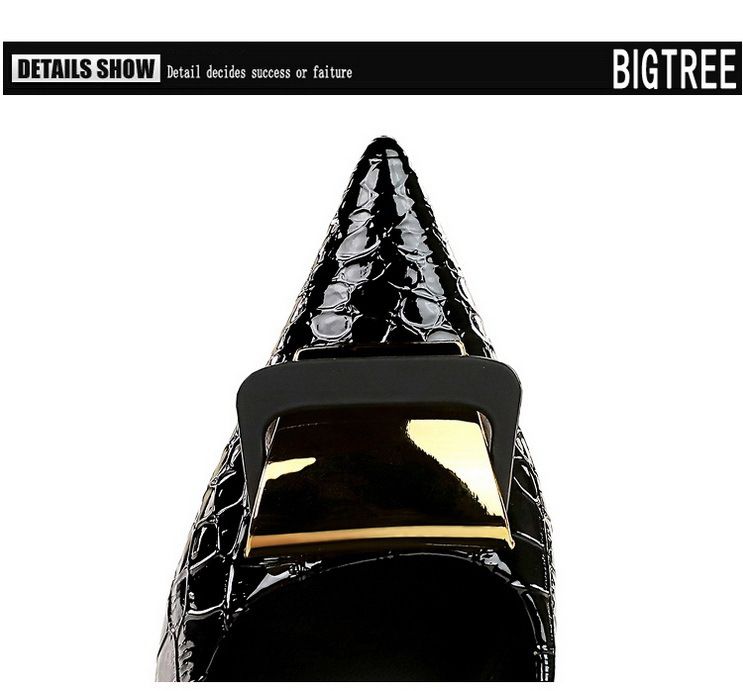 3391-K56 Thin Ultra High Heels Shallow Mouth Sharp Snake Pattern Lacquer Leather Metal Buckle Decoration Single Shoes_voghion.com