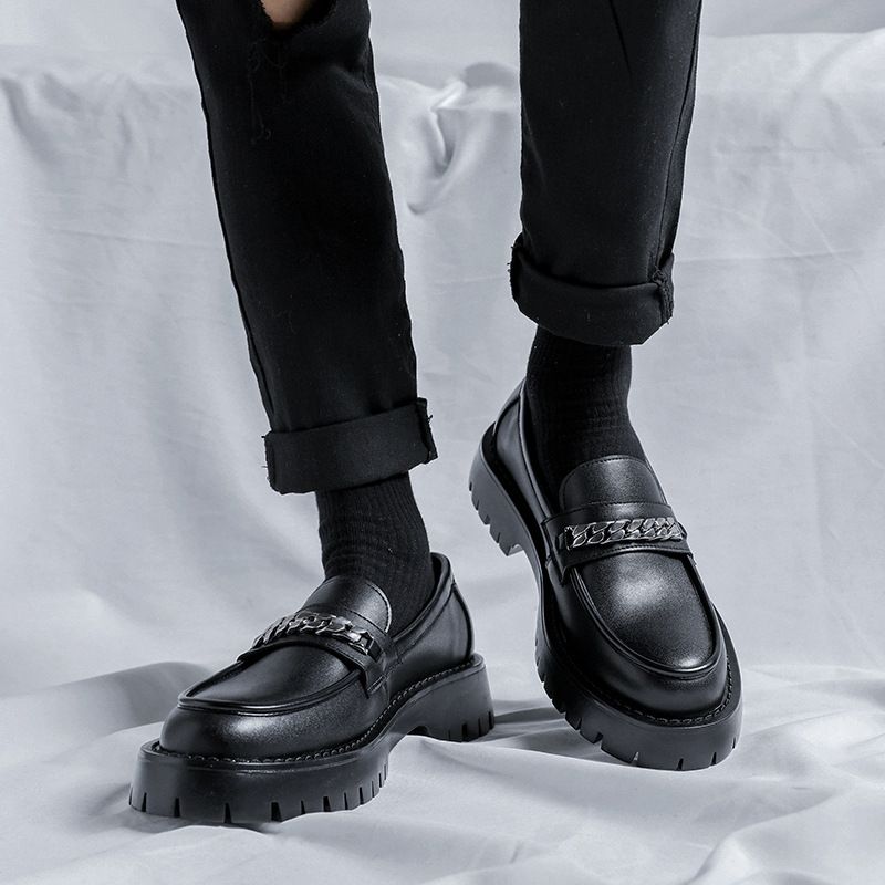 2025 Neue Frühlings-Loafer mit Kettensohle für Herren mit dickem Absatz, kleine Lederschuhe im britischen Stil 18621-R_voghion.com