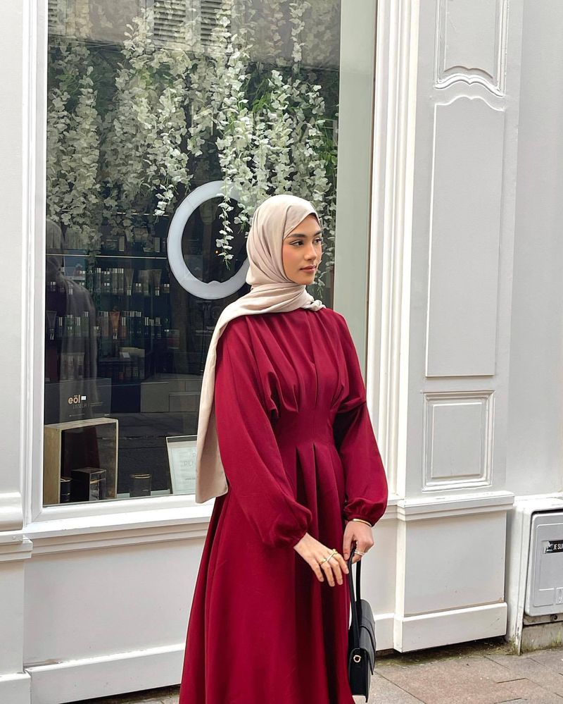 Abbigliamento donna Medio Oriente Turchia Dubai Abito tinta unita con maniche a palloncino Lr728_voghion.com