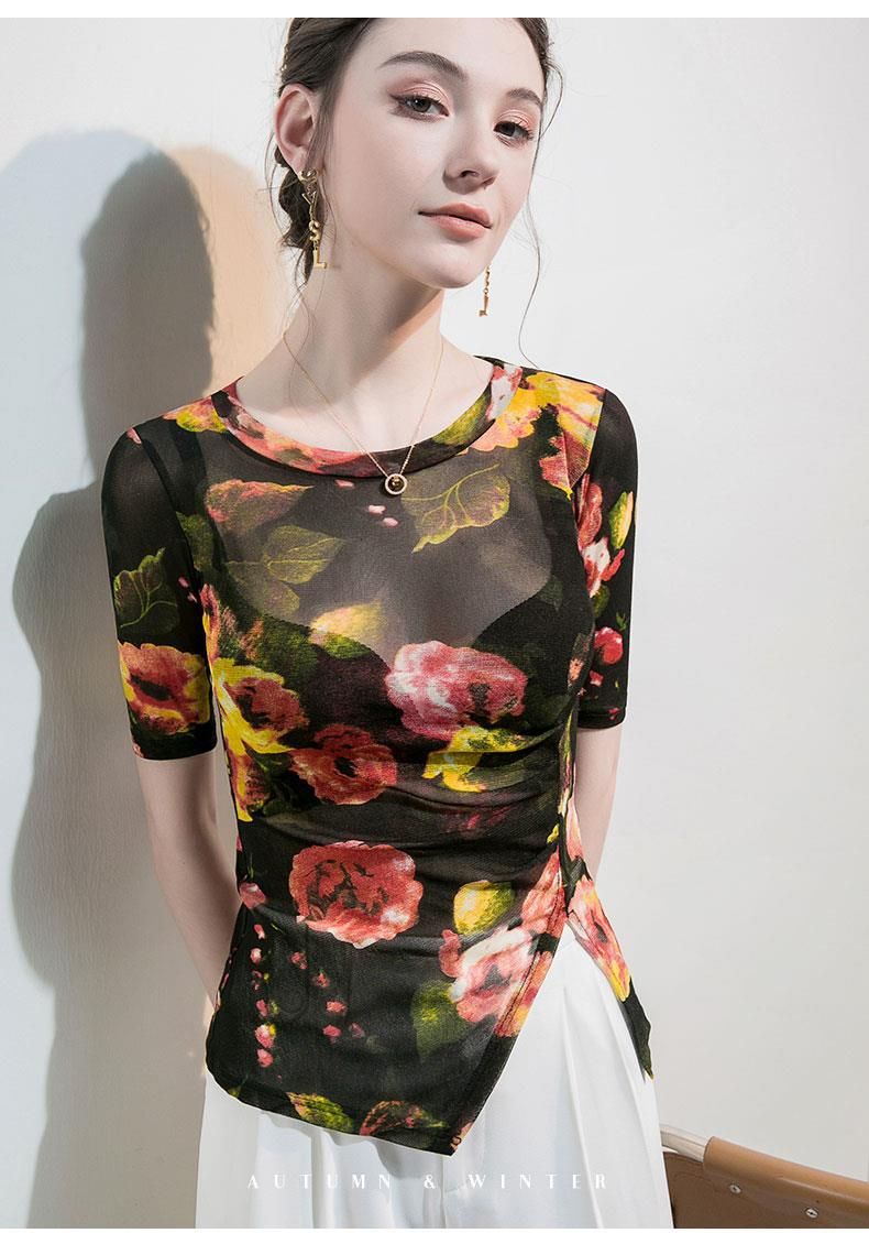 Women's printed gauze see-through base shirt five-quarter sleeve sweet spicy foreign style design T-shirt small_voghion.com