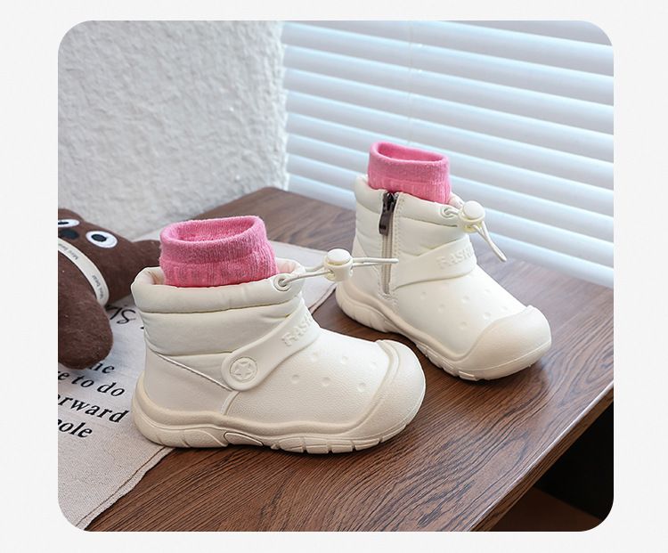 "Sportliche wasserdichte Schneestiefel für Kinder – Fleecegefütterte Winterschuhe für Jungen & Mädchen (Schwarz/Khaki/Creme)"_voghion.com