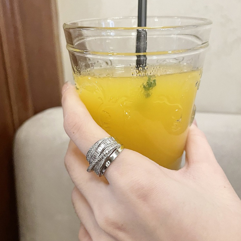 2024 Light Luxury Zircon Retro Cross Hollow Ring with Cold and Individualized Open Index Finger Ring Korean Instagram Style Versatile Handicraft_voghion.com