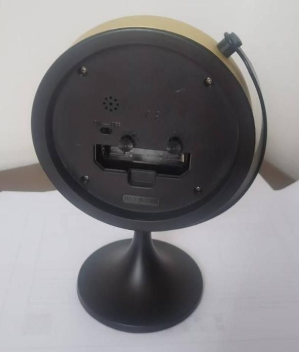 Metall-Globus-Wecker, Retro-Tischuhr, goldene Schale, schwarzer Sockel, 180 Grad schwenkbar, leises Uhrwerk, BB-Alarm_voghion.com