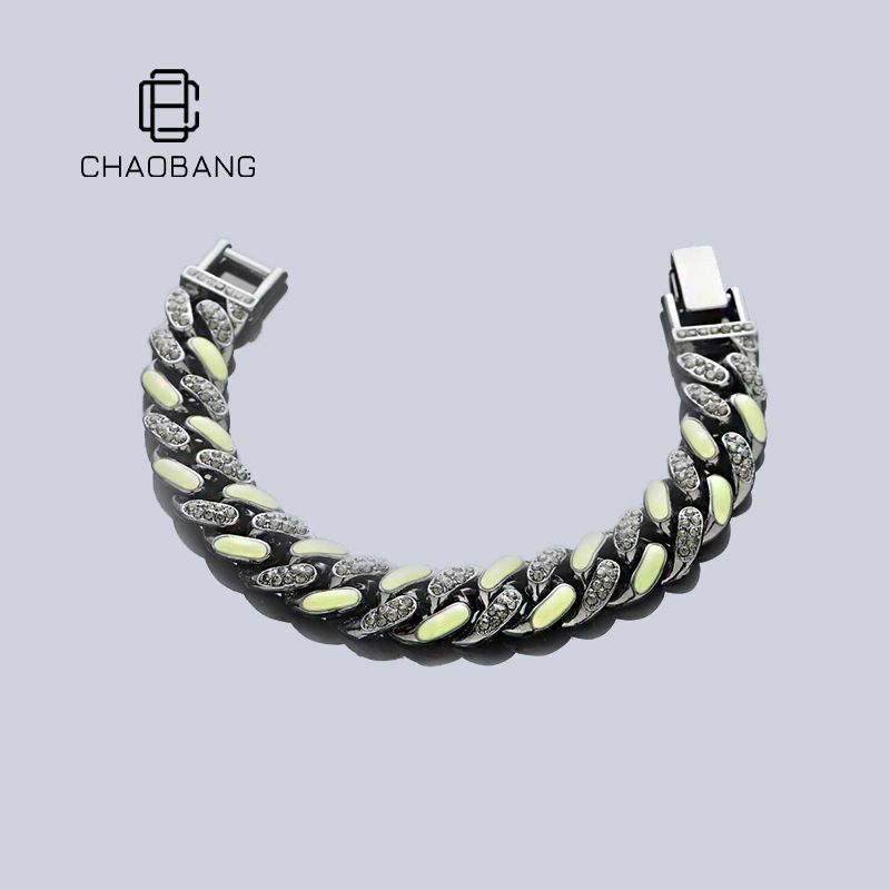 Doppellagiges Farbblockierarmband für Männer, aus Titanstahl, der nicht verblasst, mit einem High-End-Gefühl und_voghion.com