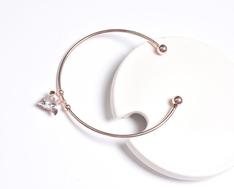 New Rose Gold Shrink Open Bracelet Women's Simple Versatile Wearing Hand Jewelry Small Heart Bracelet Direct Sales_voghion.com