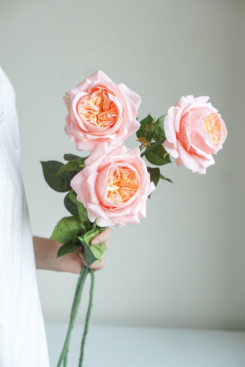 Artificial Flowers, Simulated Flowers, High End Sense, Realistic Moisturizing Feel, Simulated Bouquet Of Roses, Living Room Table Flower Decoration_voghion.com