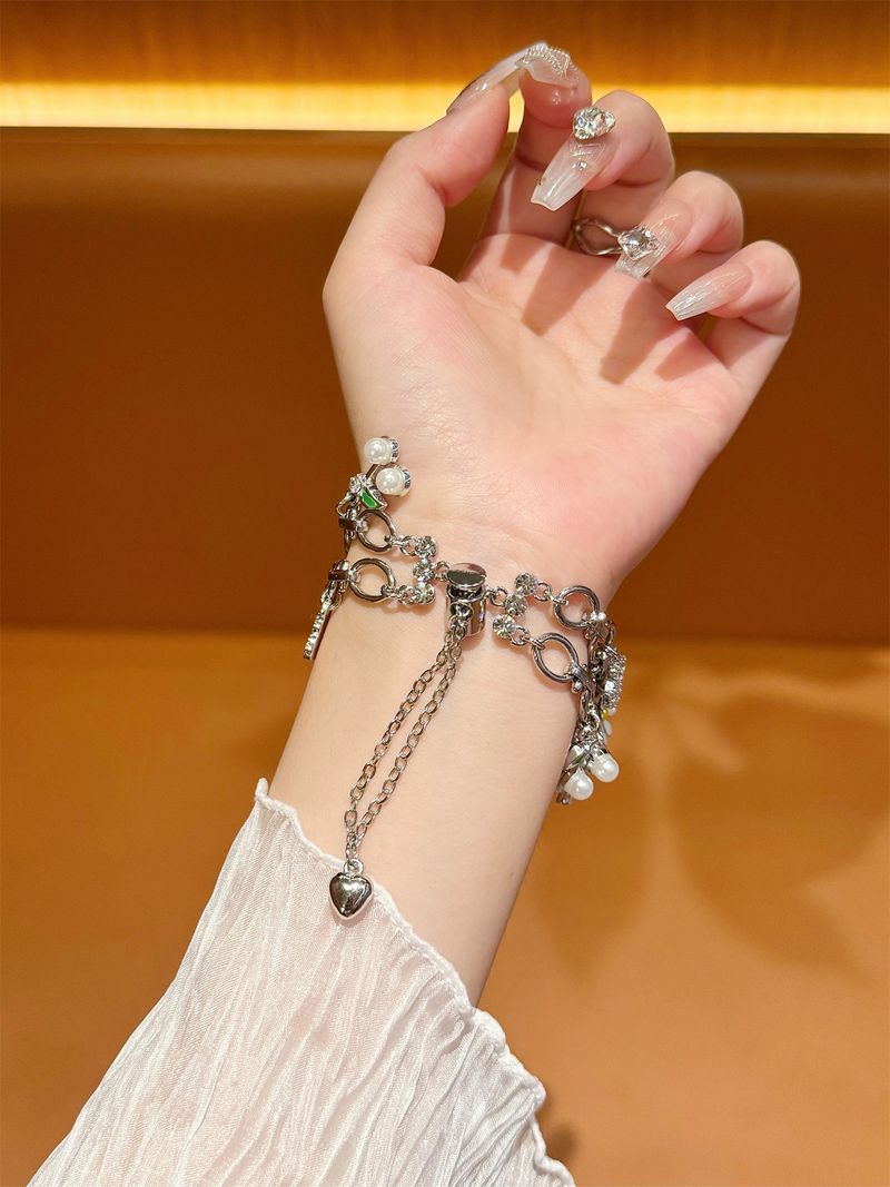 Uhrenarmband für Xiaomi Band 8 7 8Pro 7Pro 6 5 4 3 Love Crystal Temperament Armband Uhrenarmband_voghion.com