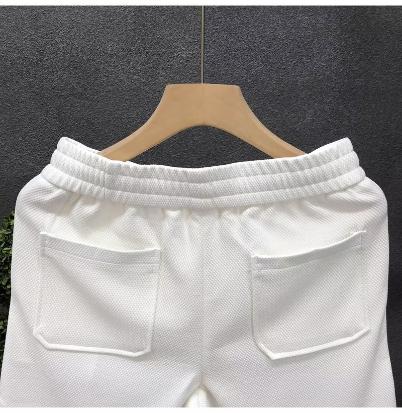 Pantalones cortos blancos ligeros de lujo para hombre, ropa de abrigo de verano, pantalones cortos deportivos casuales de longitud media para hombre._voghion.com