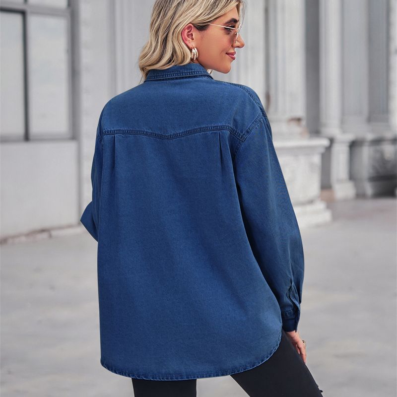 Camicia in denim leggero da donna con colletto classico, vestibilità comoda, misto cotone traspirante, lavaggio vintage, per abbigliamento casual e da ufficio_voghion.com