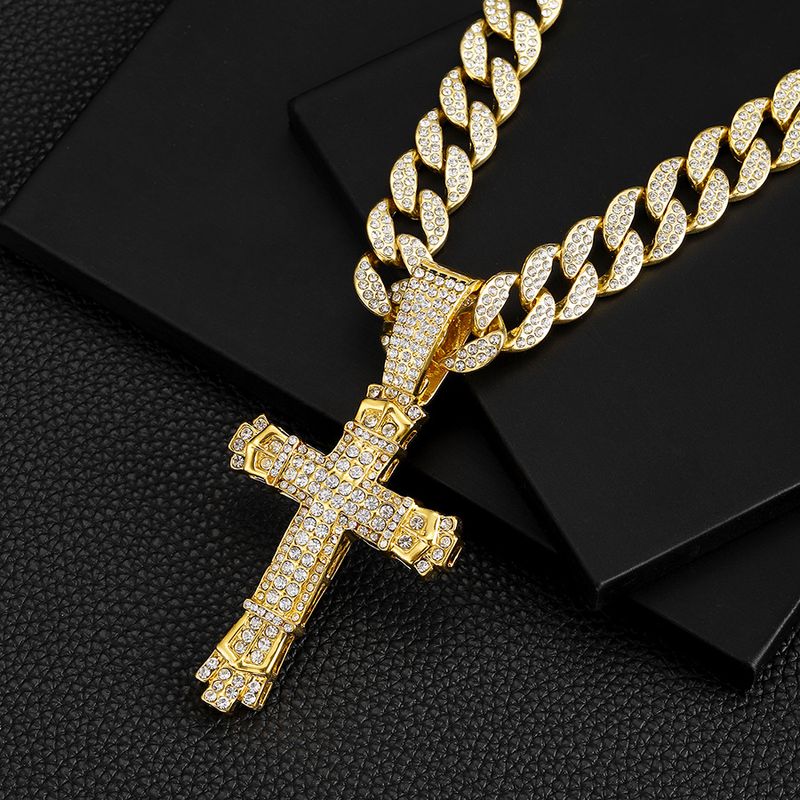 Collana cubana con fibbia a forma di croce personalizzata, design da strada con diamanti pieni_voghion.com