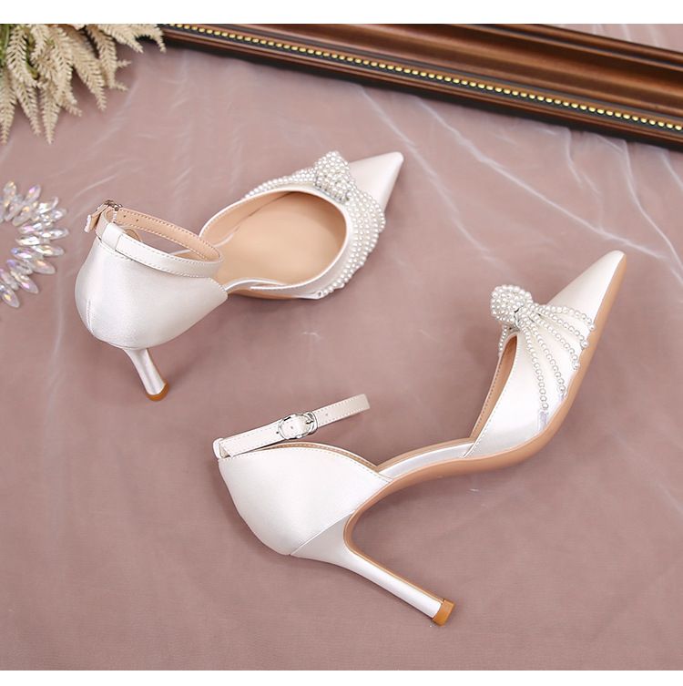 High Heels Damen Stiletto Heels Heels Sandalen New Style Mehrere Perlen Spitzschuh Dünne Ferse Ein Riemen High Heels Sexy Satin Einzelschuhe für Frauen_voghion.com