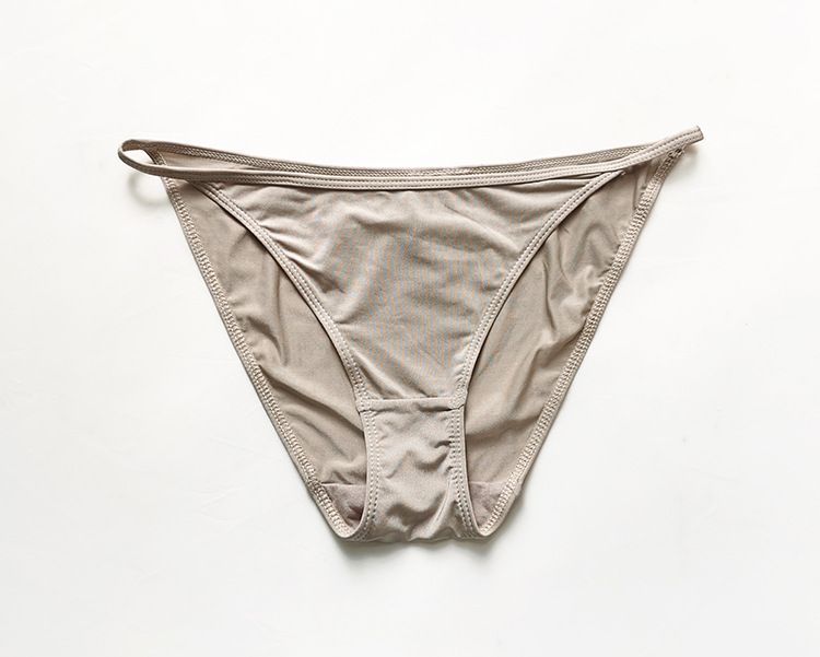 2023 New Low Waist Ice Silk Sexy Triangle Bag Hip Solid Color Thin Belt Comfortable And Breathable Women's Underwear_voghion.com