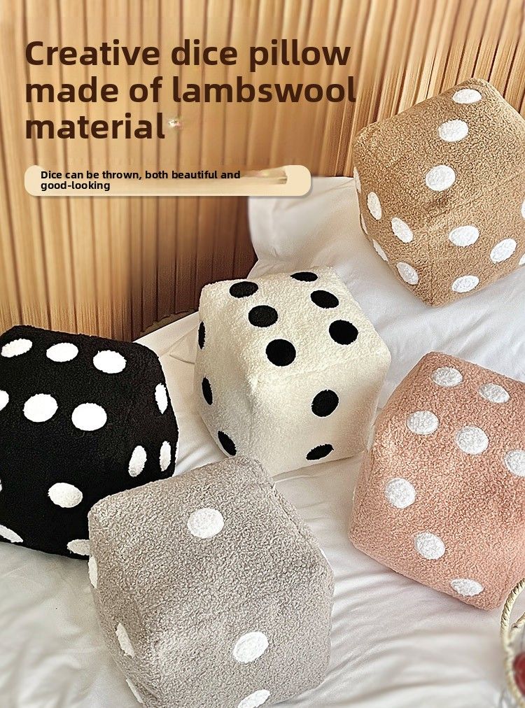 Cuscino decorativo per la casa creativo e semplice, divertente, simulazione di dadi, peluche, cuscino per divano, tappetino futon_voghion.com