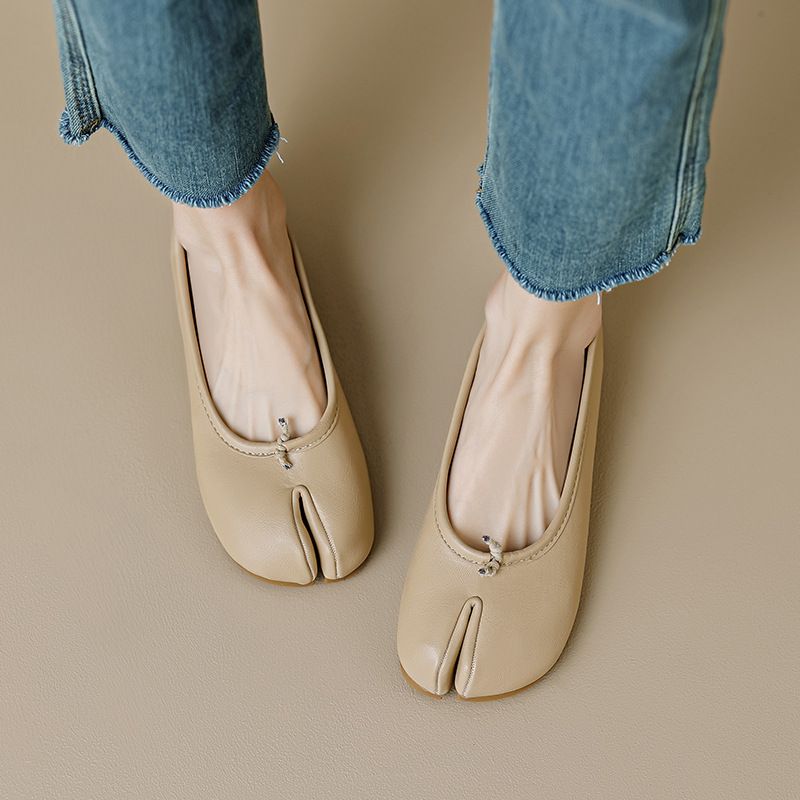 Platte schoenen voor kinderen met een ondiepe mond, veelzijdige schoenen met één pedaal, zachte zolen en een sub-teen varkenspootjesschoenen_voghion.com