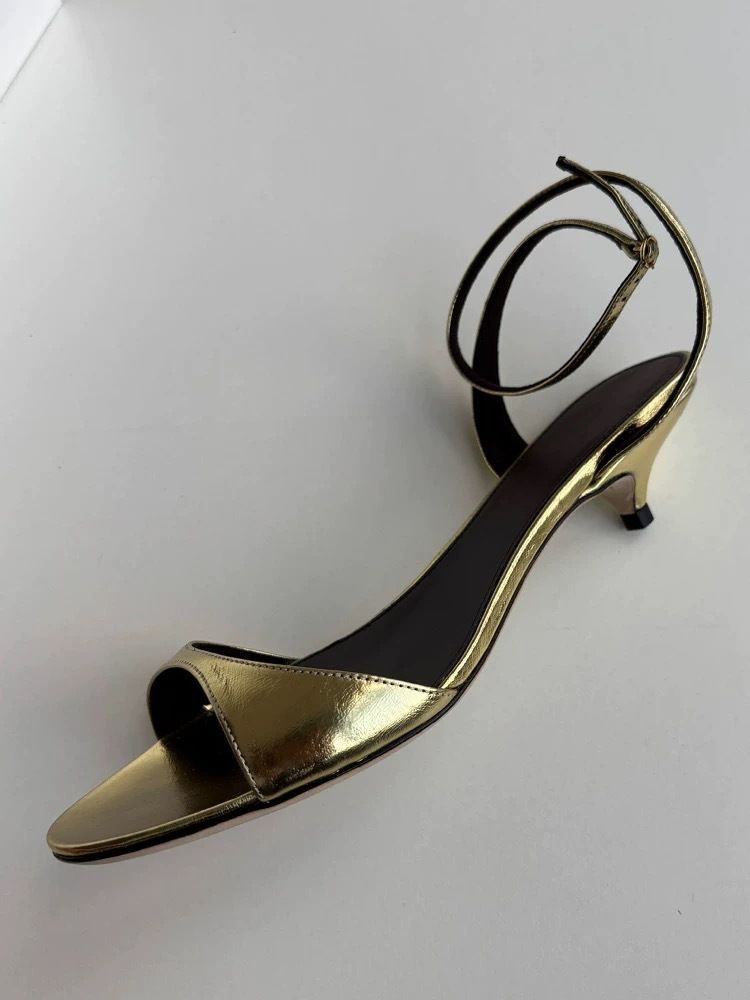 Schaffell ~ Kleine Katze im französischen Stil mit einem Riemen für Damen im Sommer im Freien, dünne offene Zehensandalen mit hohem Absatz, römische Schuhe_voghion.com