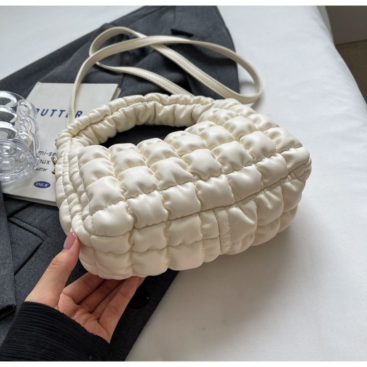Folding cloud handb, puff PU crossbody b, 2024 new personalized design, single shoulder trendy and stylish women's_voghion.com
