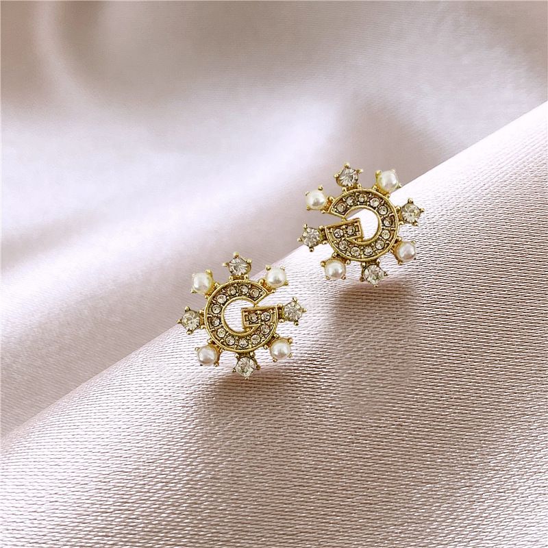 Damen-Accessoires, Diamant-Set, einfaches Temperament, Design, Sinn für Trend-Ohrringe_voghion.com