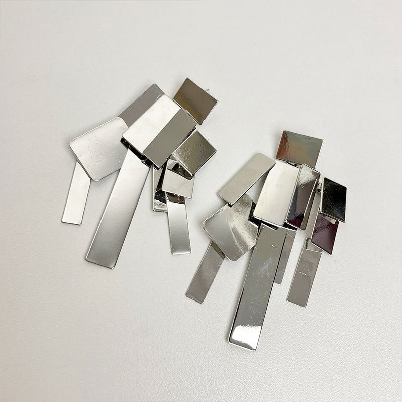 1 Pair Casual Elegant Lady Geometric Plating Alloy Drop Earrings_voghion.com