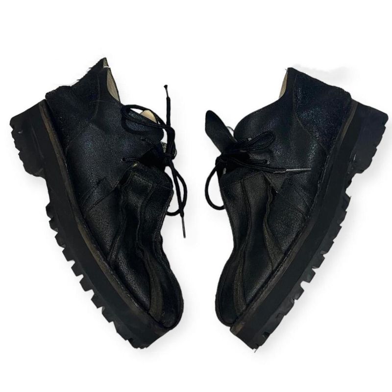 Derby-Schuhe aus gleichem Leder im dunklen Stil der mittleren Antike mit dicker Sohle und zunehmender Höhe im Used-Look mit Entenfüßen für Herren und Damen_voghion.com