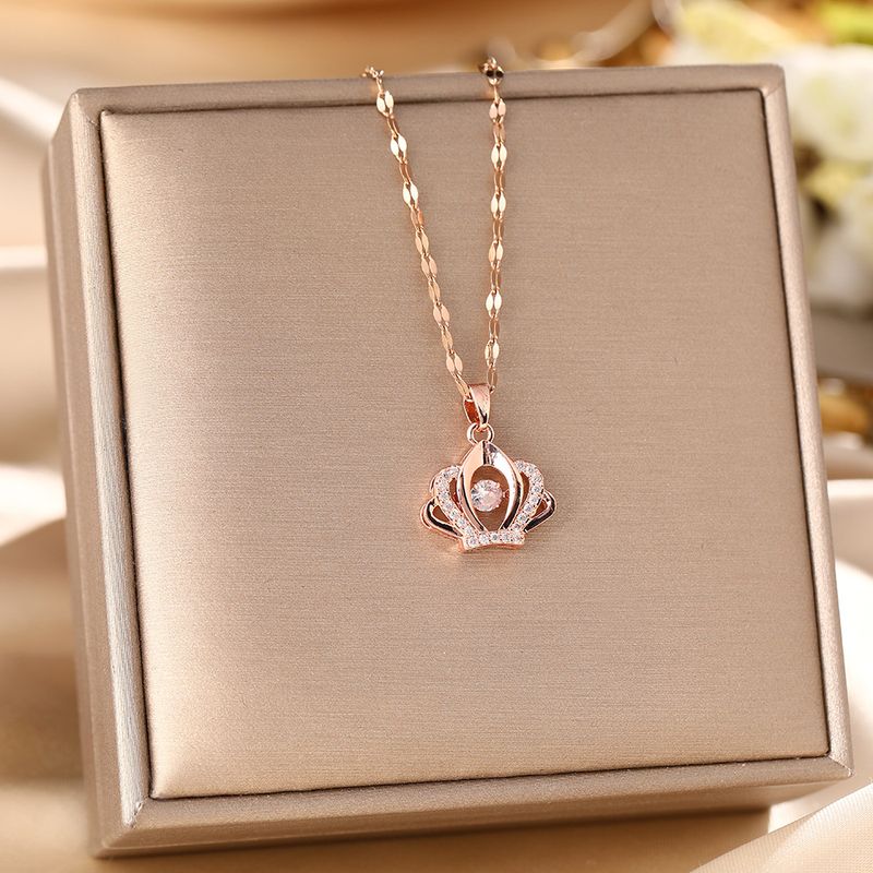 Halskette aus Titanstahl, dynamische Krone für Frauen, Anhänger mit Mikroeinlage, vielseitig, leichter Luxus, Nischendesign, Schlüsselbein_voghion.com