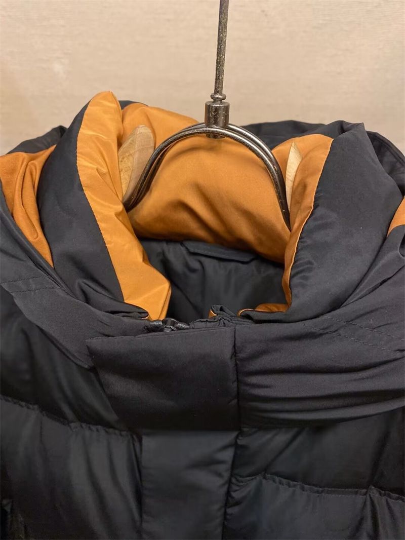 Minimalist Luxury Down Jacket For Men - 700FP Premium White Goose Down (86-90% Fill), Detachable Hood & Windproof Shell, Anti-Bacterial Lining_voghion.com