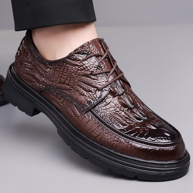 Zapatos de cuero genuino de vaca para hombre, calzado formal de negocios con estampado de cocodrilo, transpirables y de suela gruesa, primavera y otoño de 2025._voghion.com