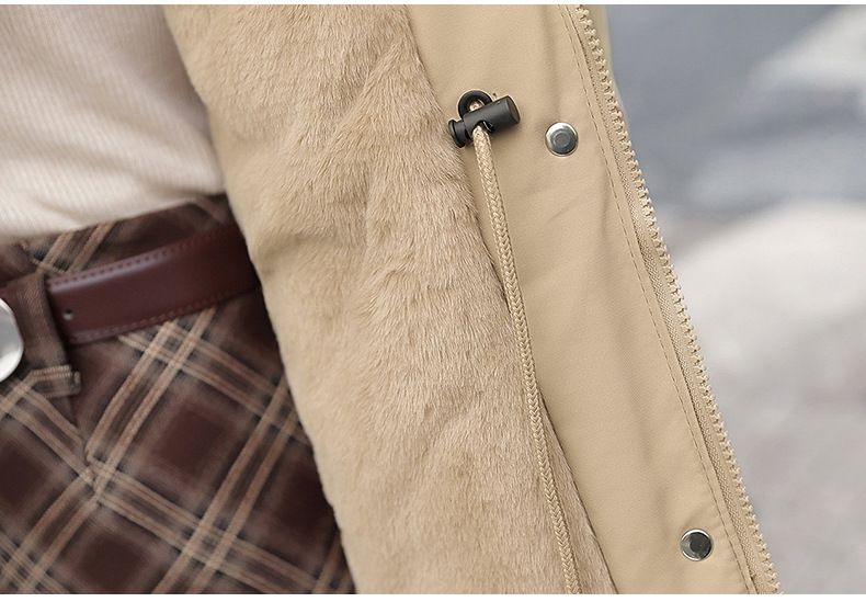Damen Steppjacke mit Kunstfellkapuze, Hüftgurt, großen Taschen - Wintermantel für Damen, kurze Pufferjacke, warme Oberbekleidung_voghion.com