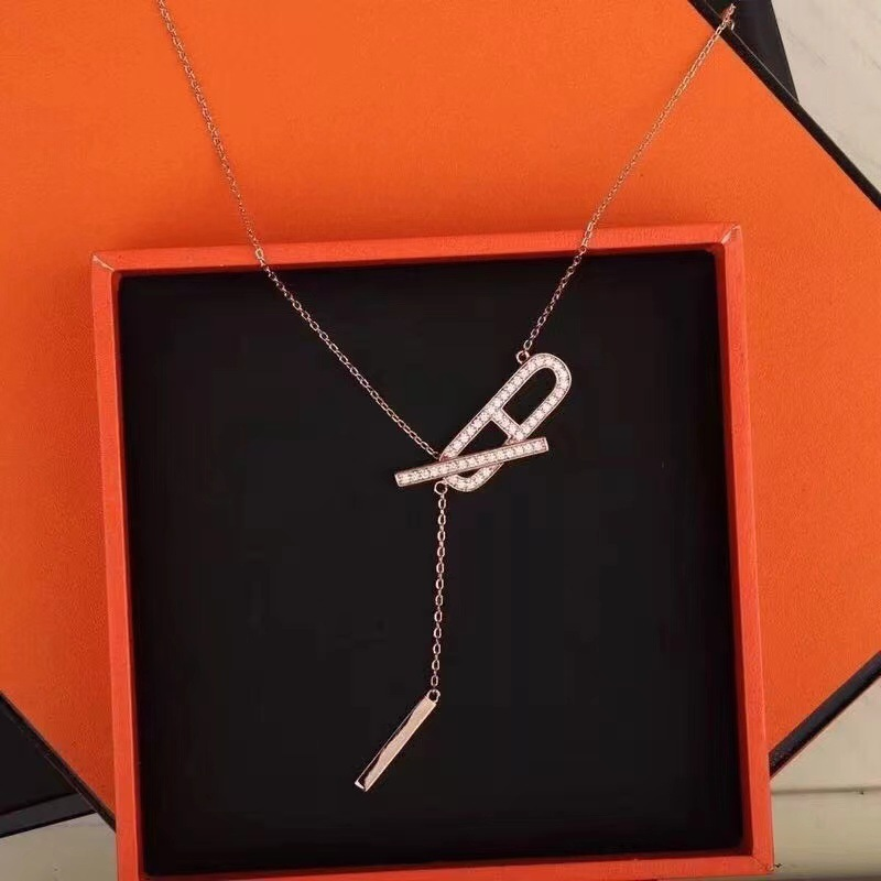 Pure Silver Aima Pig Nose Necklace Plated Rose Gold Tassel OT Buckle Full Diamond Pendant with Collar Chain Precision_voghion.com