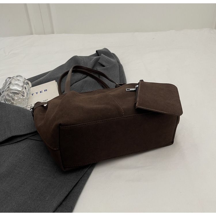 Korean niche tuet frosted suede leather large capacity tote popular hand-held shoulder bag, HOBO underarm women's bag_voghion.com