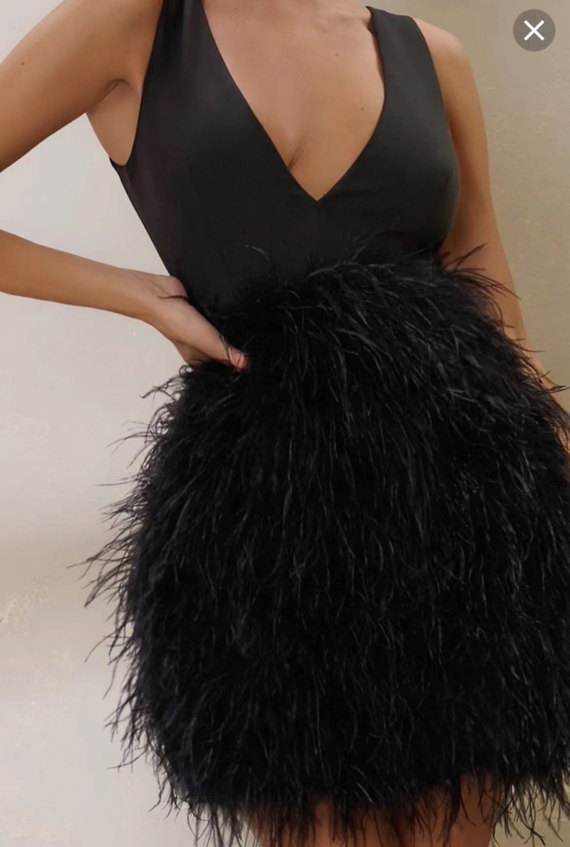 Damenweste, pelziges Schnürkleid, schmale Passform, ärmelloser Federrock_voghion.com