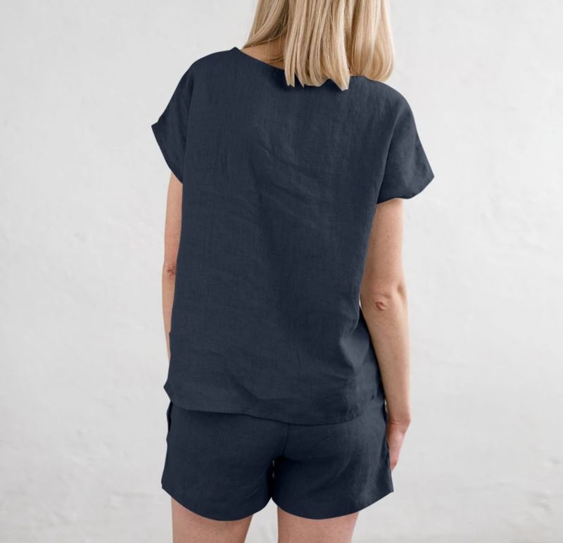 Tuta da donna con maniche corte, in cotone e lino, stile retrò, casual, tinta unita, con coulisse e pantaloncini._voghion.com
