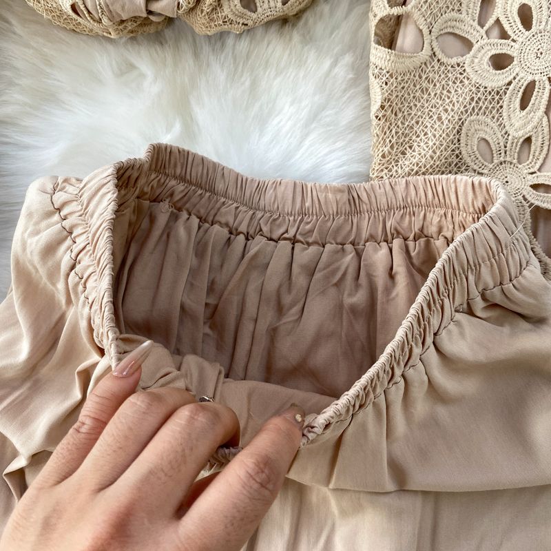 Elegante camicetta in pizzo con collo alto e gonna patchwork attillata – Completo sofisticato in due pezzi per donna_voghion.com