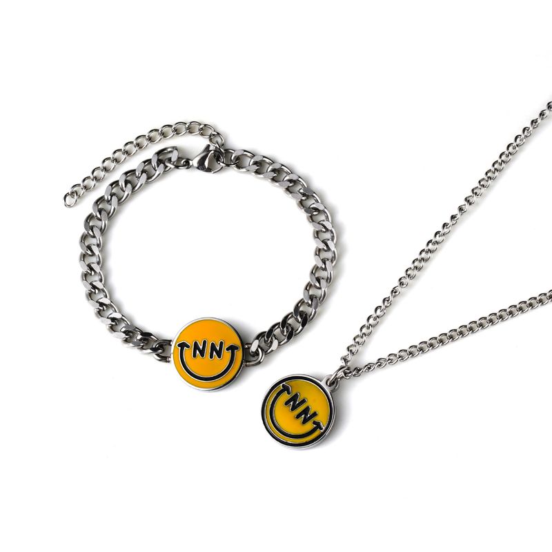 Steel Titanium New Fashion Design Trendy Brand Smile Bracelet Simple Versatile Couple Hip Hop Accessories_voghion.com