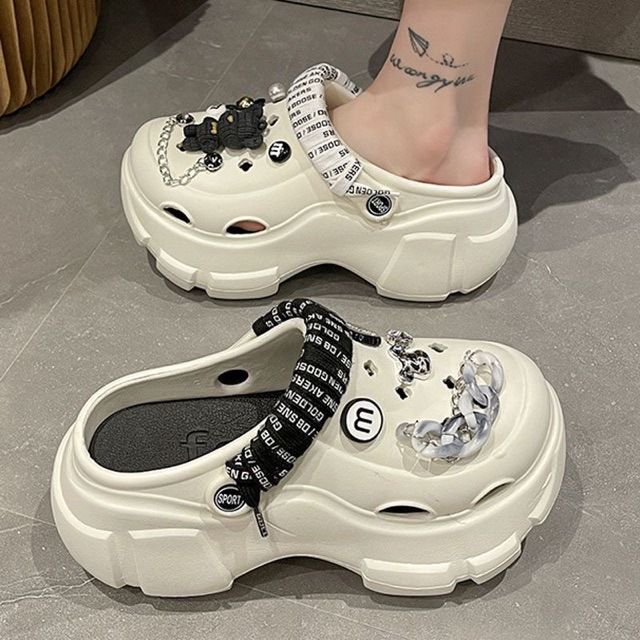 Croc For Women New Summer Outdoor Thick Sole Height Increasing Shoes Non-Slip Internet Celebrity Beach Sandals Women's_voghion.com