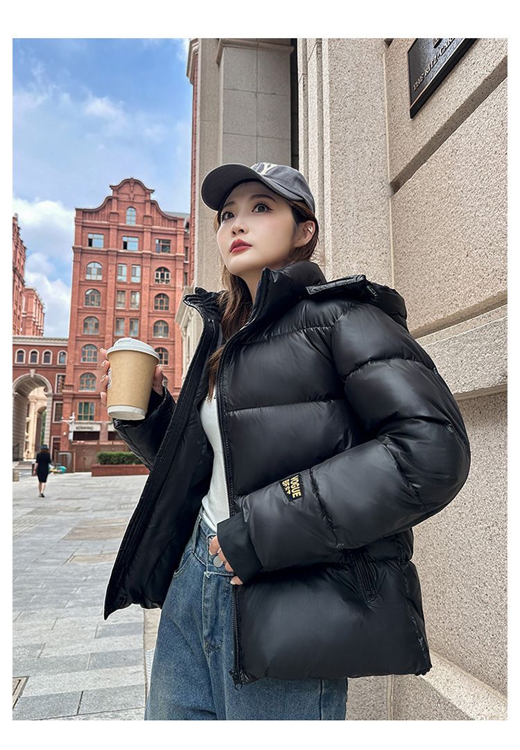 Piumino nero e oro – Cappotto corto oversize con cappuccio staccabile per donna (M-3XL)_voghion.com