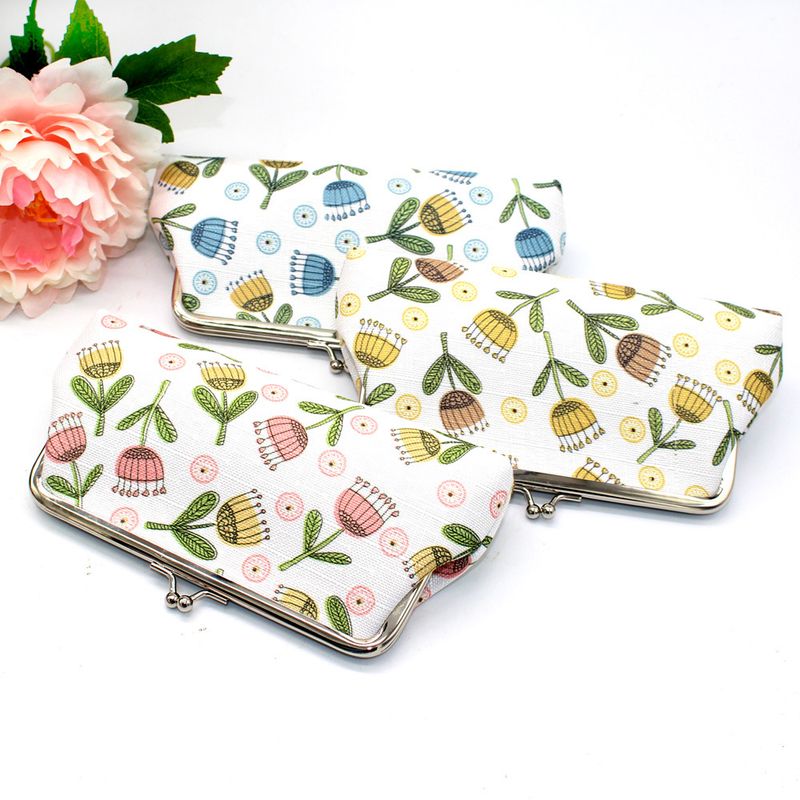 Factory direct sales Yiwu coin purse wholesale cotton and linen cloth small fresh retro coin purse ladies handbag_voghion.com