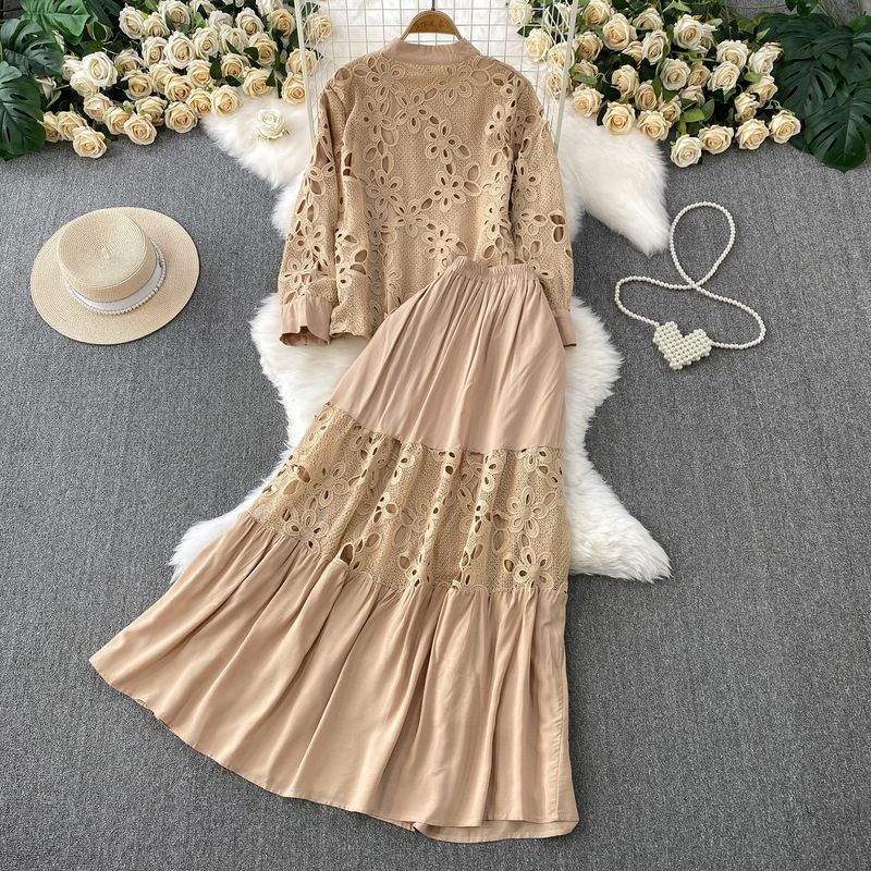 Elegante camicetta in pizzo con collo alto e gonna patchwork attillata – Completo sofisticato in due pezzi per donna_voghion.com