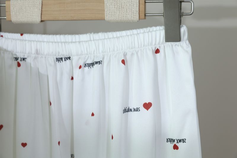 Women's New style pajamas for women with small heart English print long sleeves and long pants, fresh and simple home clothes set, can be worn outside_voghion.com