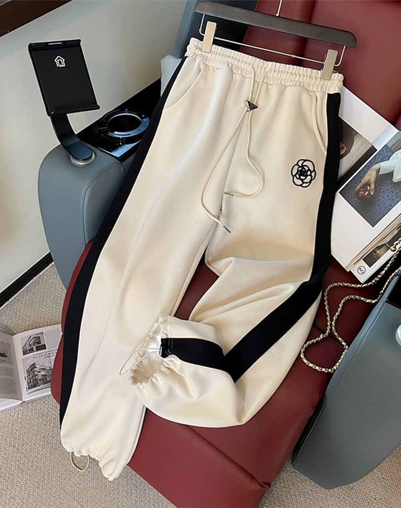 Costume de sport casual pentru femei, plush, toamna și iarna, stil coreean nou, modă, reducere a vârstei, pulover, costum din două piese_voghion.com