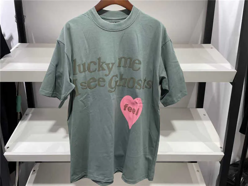 Herren T-Shirts Schaumdruck T-Shirt Männer Frauen Lucky Me I See Ghosts T-Shirt Rosa Herzförmiges Gefühl Tops Sonntagsgottesdienst_voghion.com