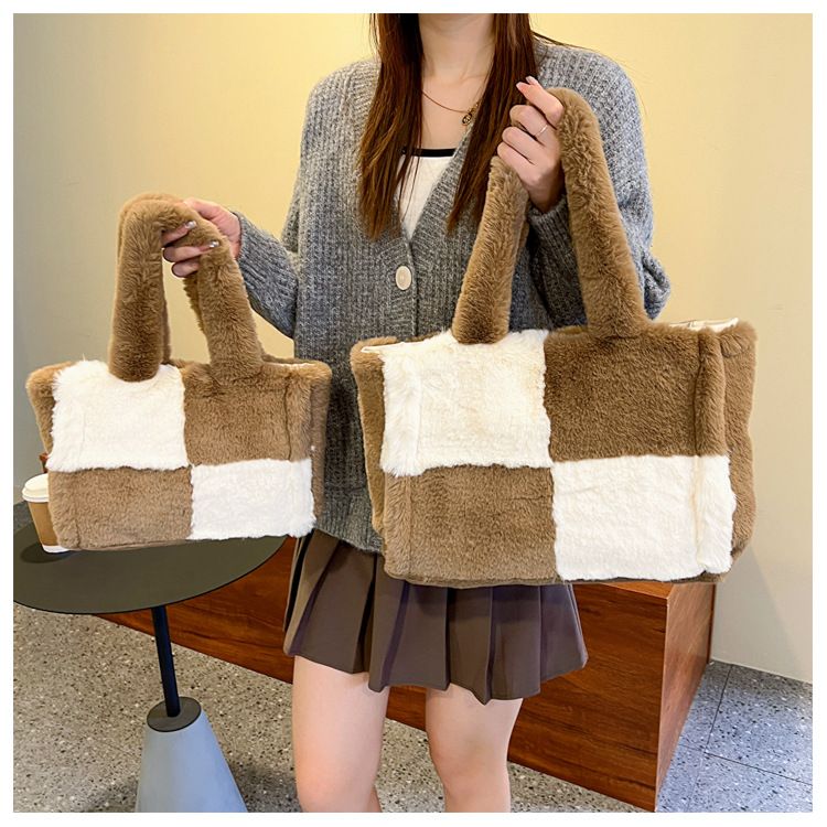 Women's Light Luxury Faux Shearling Tote Bag – Soft & Spacious Shoulder Bag For Everyday Use, Stylish Trendy With Magnetic Closure Plush Shoulder Bag_voghion.com