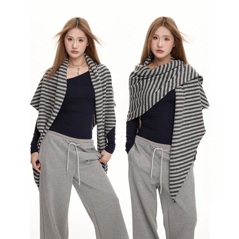 Striped Sweater Shawl Women, Zoom Autumn New, Warm Triangle Hundred With High-end, Outside The Knitted Scarf Suitable For Ladies_voghion.com