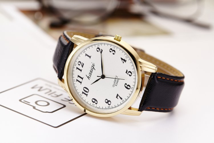 Lover's Watches Fashion Watch Men's And Women's Student Quartz Watch Men's Belt Casual Couple Pair Watch_voghion.com