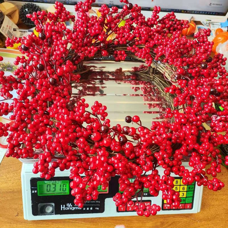 Nei Simulatioun rout Uebstkranz räich Uebst Holly Uebst Beerenkranz Chrëschtbeemchen Ornamenter Chrëschtbedarf_voghion.com