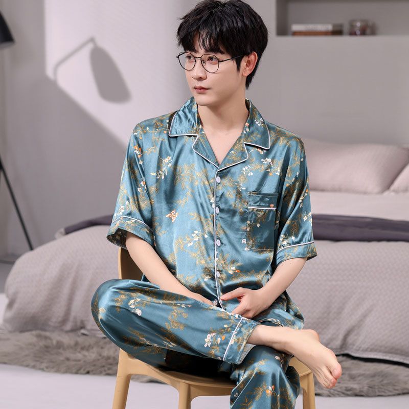 Fat guy plus fat extra large size 300 ice pajamas women's summer short sleeved pants 330 pounds silk home suit_voghion.com