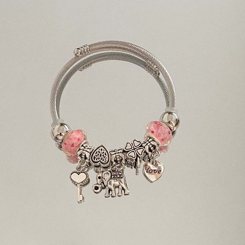 Bracciale versatile con piccolo elemento di nicchia e ciondolo a forma di elefante con perline fai da te in stile Pan_voghion.com
