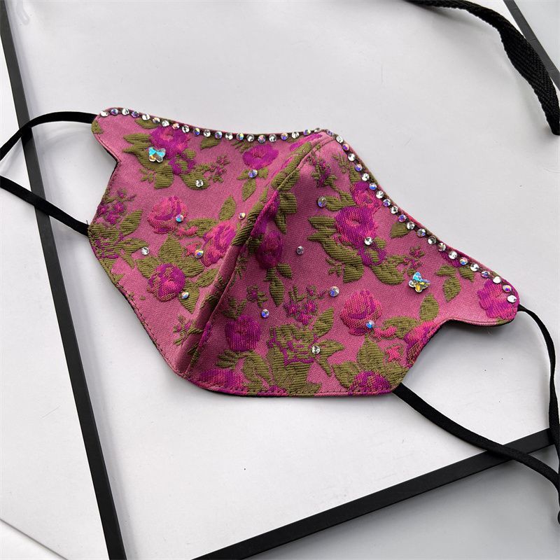 Maschera ricamata antipolvere, calda, traspirante e antifreddo_voghion.com