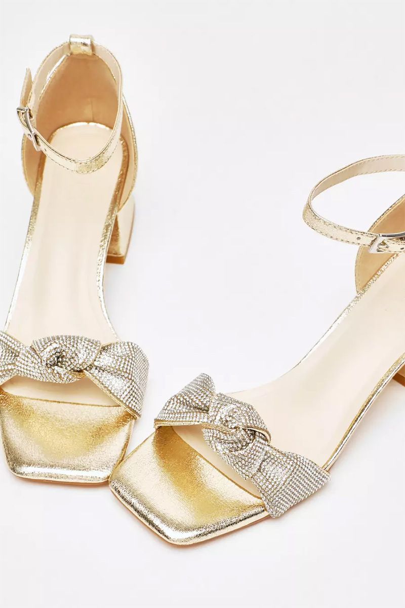 Fashion chunky diamond sandals with open-toed bare strap with high hollow heels_voghion.com