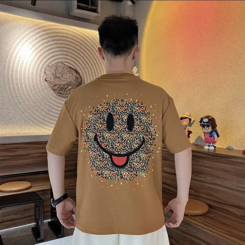 Moda americana de verão 2024, nova marca com estampa de rosto sorridente, manga curta, masculina, solta, casual, algodão puro_voghion.com